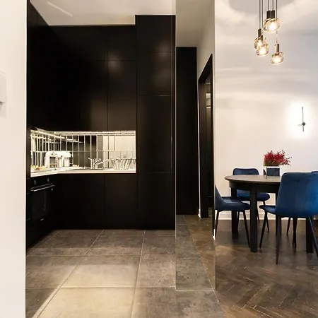 Apartment Zelazna 58-62 - Better